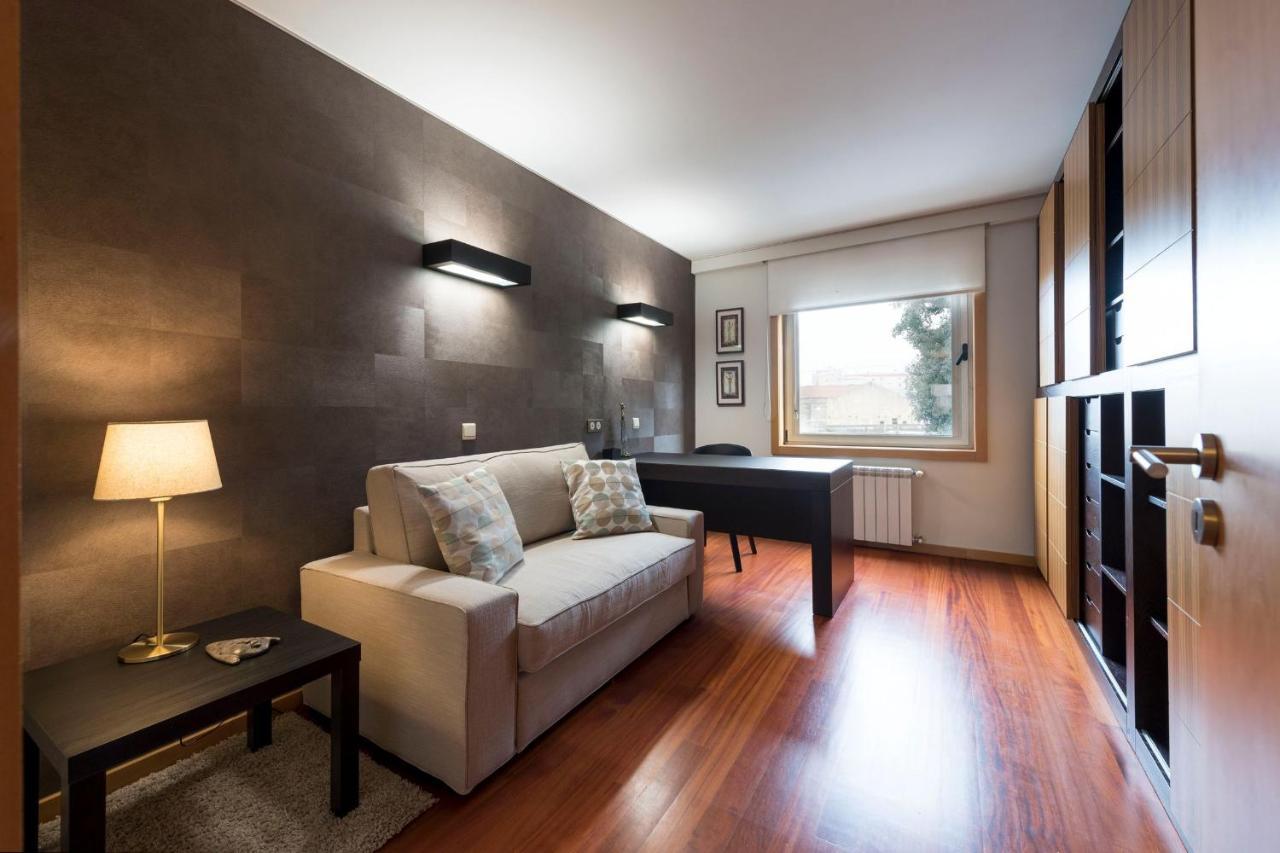 Lovelystay - Oporto Beach Apartment With 2 Free Parking Spots Matosinhos  Exterior photo